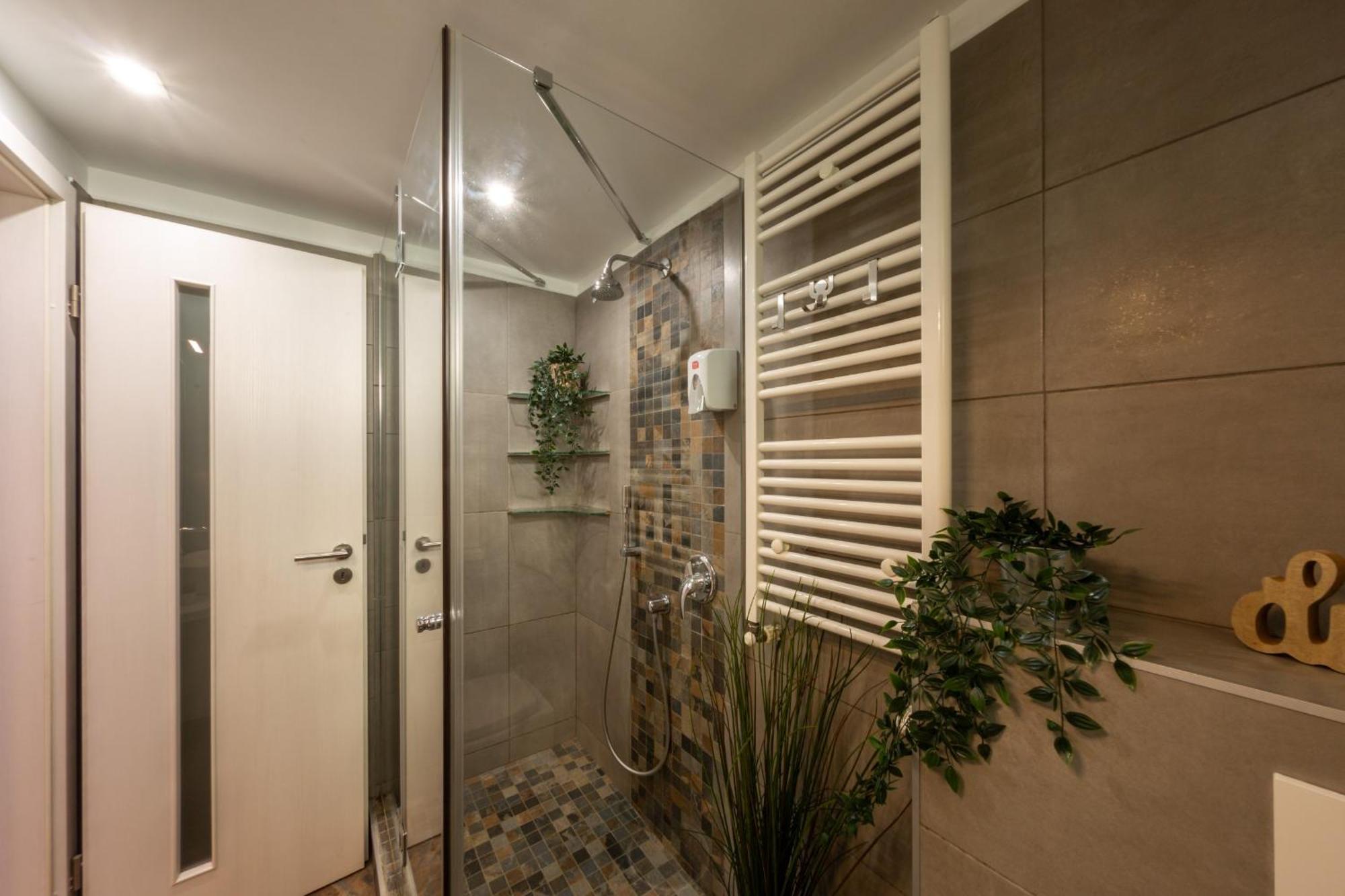 Modern 1Br Apt In The Old Town: The Perfect Choice Bucureşti Exterior foto